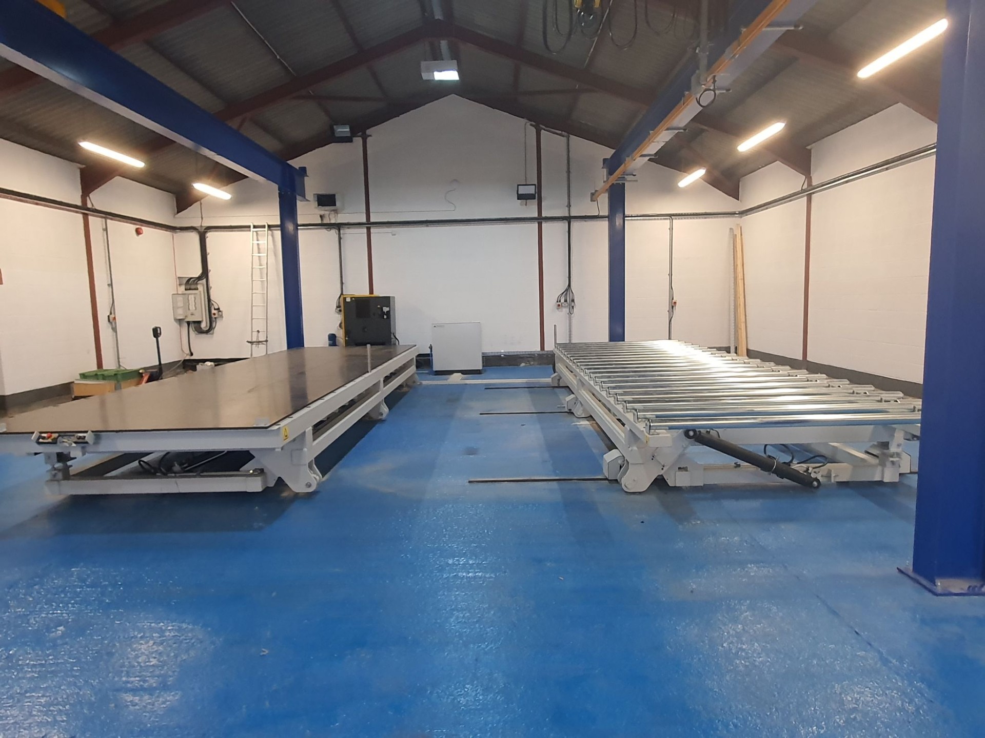 New butterfly table installation